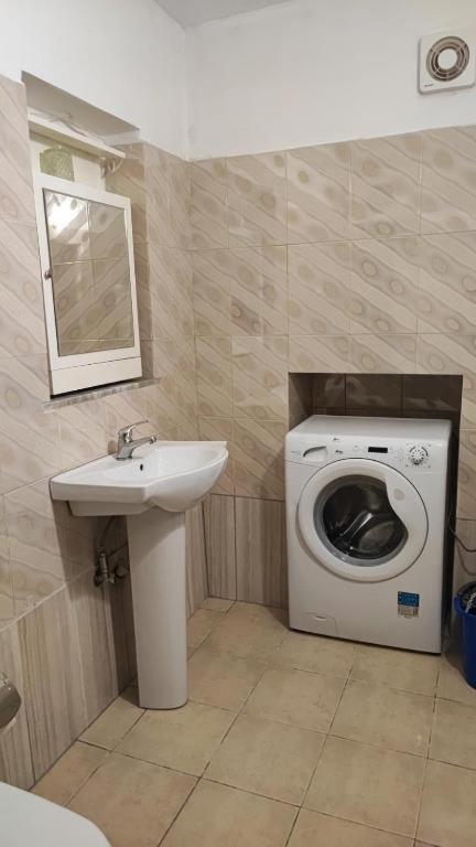 Dea1 Majlinda Apartment Sarandë Eksteriør bilde
